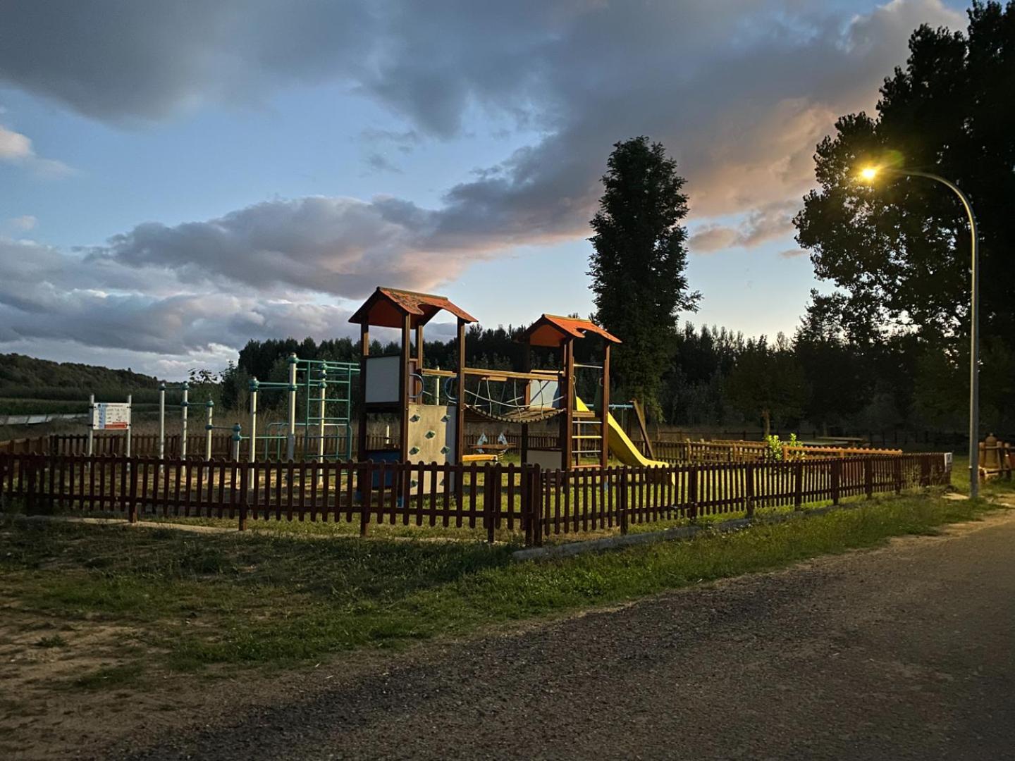 Descubre La Cepedana: Casa Rural Con Encanto En Cogorderos, A Solo 10 Km De Astorga Экстерьер фото
